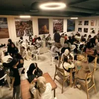 به یک همکار خانوم جهت کار در کافه نیازمندیم|استخدام خدمات فروشگاه و رستوران|محمدیه-قزوین, |دیوار