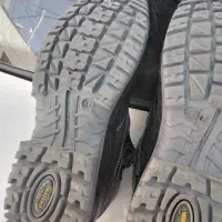 فروش دو عدد کفش ایمنی