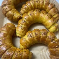 ویژه اعیادقربان و غدیر /پیراشکی و کروسان و اشترودل