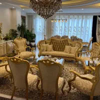 سرویس مبل و نهار خوردی استیل ‌در حد نو با روکش