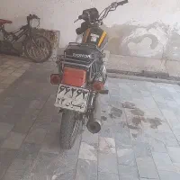 موتورهندا۱۲۵مدل ۸۴پلاک قدیم