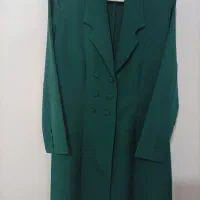 چندتا لباس پوشیده شده