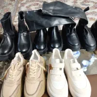 نیم بوت و کتونی زنانه