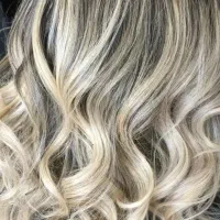 رنگ و لایت و کراتین و احیا فقط تا پایان هفته تخفیف|خدمات آرایشگری و زیبایی|شاهین‌شهر, عطار|دیوار