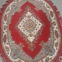 پشتی ،فرش ، کمد