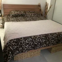 تخت دو نفره