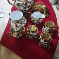 قوری و سرویس طلایی