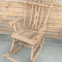 صندلی نوستالژی مادربزرگ