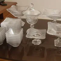 ظروف پذیرایی کامل با قیمت مناسب