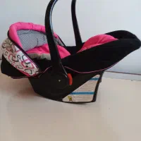 کریر و عروسک هر دوسالم وزیبا|کالسکه و لوازم جانبی|صدرا-فارس, فاز ۱|دیوار