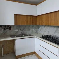 نصب قرنیز، ترمو، آینه دکوراتیو ، قاببندی ،پارکت|خدمات پیشه و مهارت|هشتگرد, شهرک ریحانه|دیوار