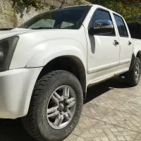 دوکابین ایسوزو دی مکس Isuzu dmax
