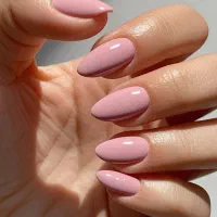 کاشت ناخن و ترمیم حرفه ای ناخن