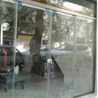 ۱۰۰ متر مغازه/ انقلاب / بر خیابان سیروس