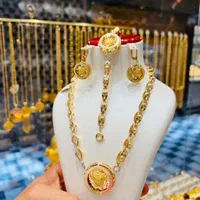 سرویس آیهان ورساچ ۸ درصد بالای تابلو|جواهرات|شیراز, بازار|دیوار