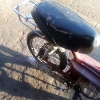 دو عدد هندا ۷۰ مشکی و قرمز