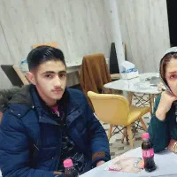 کیف سیاه پر از مدرک گمشده