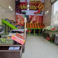 میز های ممبری و لبه دار 8 عدد و ترازو محک