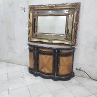 کنسول و آینه