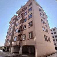 آپارتمان طبقه سوم با پارکینگ (صفرکلید نخورده)|فروش آپارتمان|رشت, کوی غلام نیا|دیوار