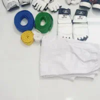 لباس و وسایل تکواندو