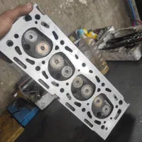 سرسیلندر زانتیا،سرسلندر پژو پرایدef7 و..|قطعات یدکی و لوازم جانبی|برخوار, |دیوار