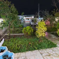 زمین بمساحت تقریبی 300با برق آب و گاز مجوز ساخت