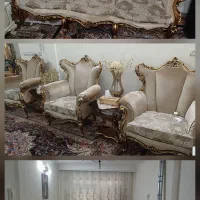 مبل سلطنتی هفت نفره با میز ودو عسلی.