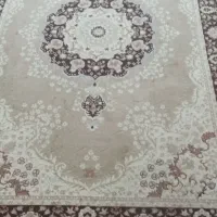 یک قالی۴متری زمینه کرم تراکم بالاو یکروفرشی ۶ متری|فرش|بهبهان, |دیوار