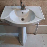 روشویی کاملا سالم و تمیز