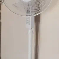 پنکه ایستاده