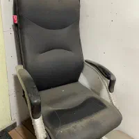 صندلی مدیریت چرخان