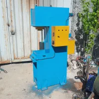 ساخت تعمیرات انواع دستگاهای صنعتی