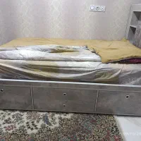 تخت خواب نوجوان در حد نو|تخت و سرویس خواب|اصفهان, تیران|دیوار
