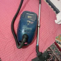 یک عدد جاروبرقی کار کرده|جاروبرقی، جارو شارژی، بخارشو|تویسرکان, |دیوار