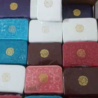 قرآن پالتویی صفحه رنگی ورحل وتاج ونشانگرتکلیف|کتاب و مجله مذهبی|تهران, نیروی هوایی (پیروزی)|دیوار