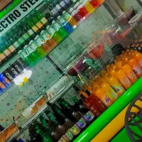 یخچال ویترینی سالم
