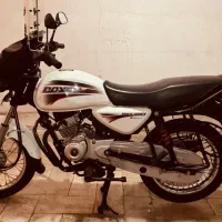 موتور سیکلت بوکسر ۱۵۰ اصل رنگ سفید مدل ۱۳۹۷