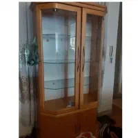 کمد چوبی به همراه دو عدد میز عسلی
