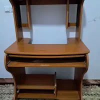 میز کامپیوتر