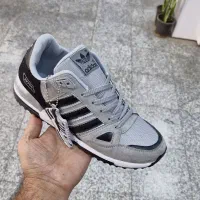 کفشzx750آدیداس سایز42،43موجوده