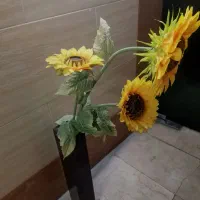 گلدان MDF با شاخه آفتابگردان|گل مصنوعی|تهران, خواجه نظام الملک|دیوار