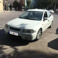 مزدا ۳۲۳ اف سفید