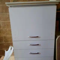 میز چرخ خیاطی