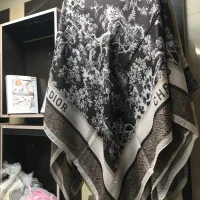 شال و روسری/ پوشاک طاووس