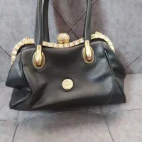 کیف|لباس|زنجان, |دیوار