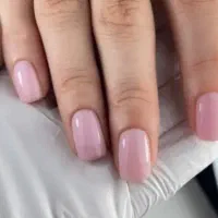 خدمات تخصصی ناخن