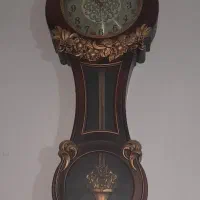 ساعت دیواری سالم
