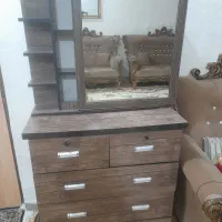 میز دراور ،کاملا سالم،در حدنو