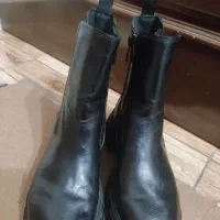 فروش یک جفت بوت زنانه